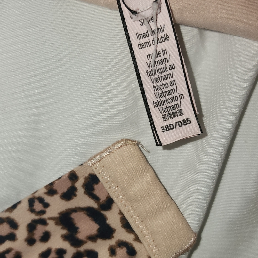 Bra - Picture 2 of 4